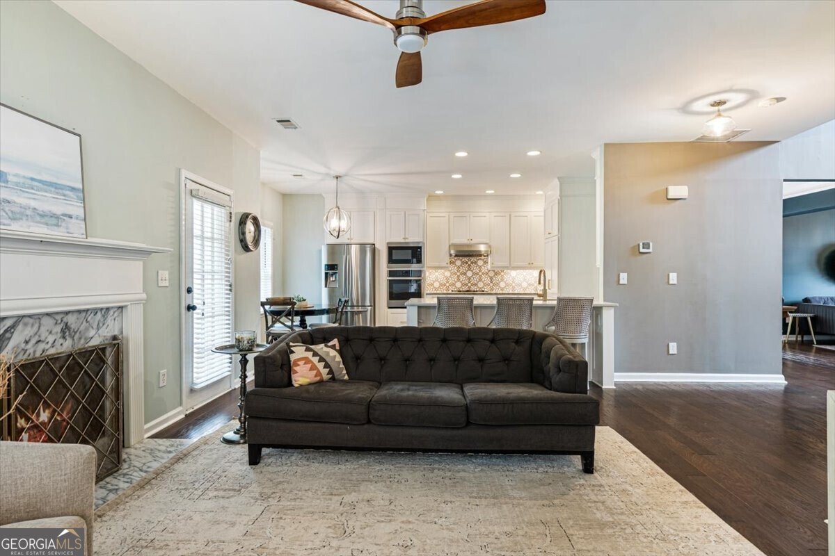 12695 Morningpark Circle Alpharetta - Photo 16