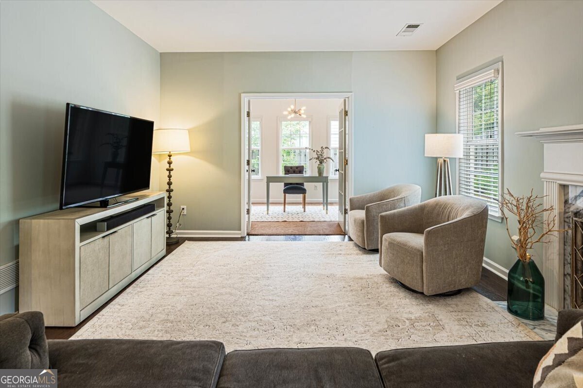 12695 Morningpark Circle Alpharetta - Photo 18