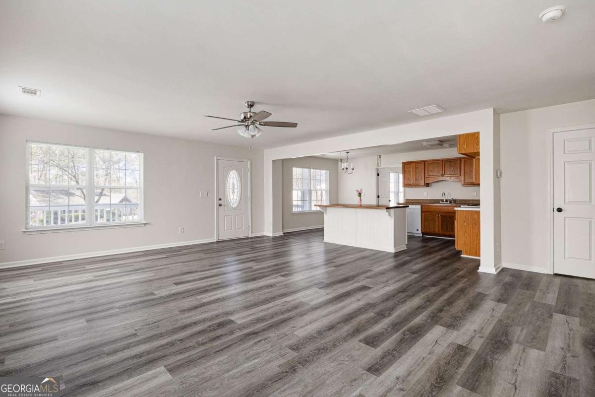 415 Heritage Woodstock - Photo 8