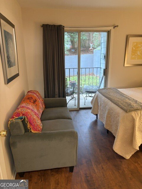 416 Granville Court Sandy Springs - Photo 18