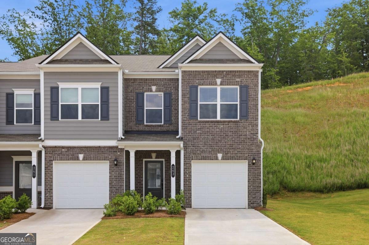 263 Dupont Drive Cartersville - main photo