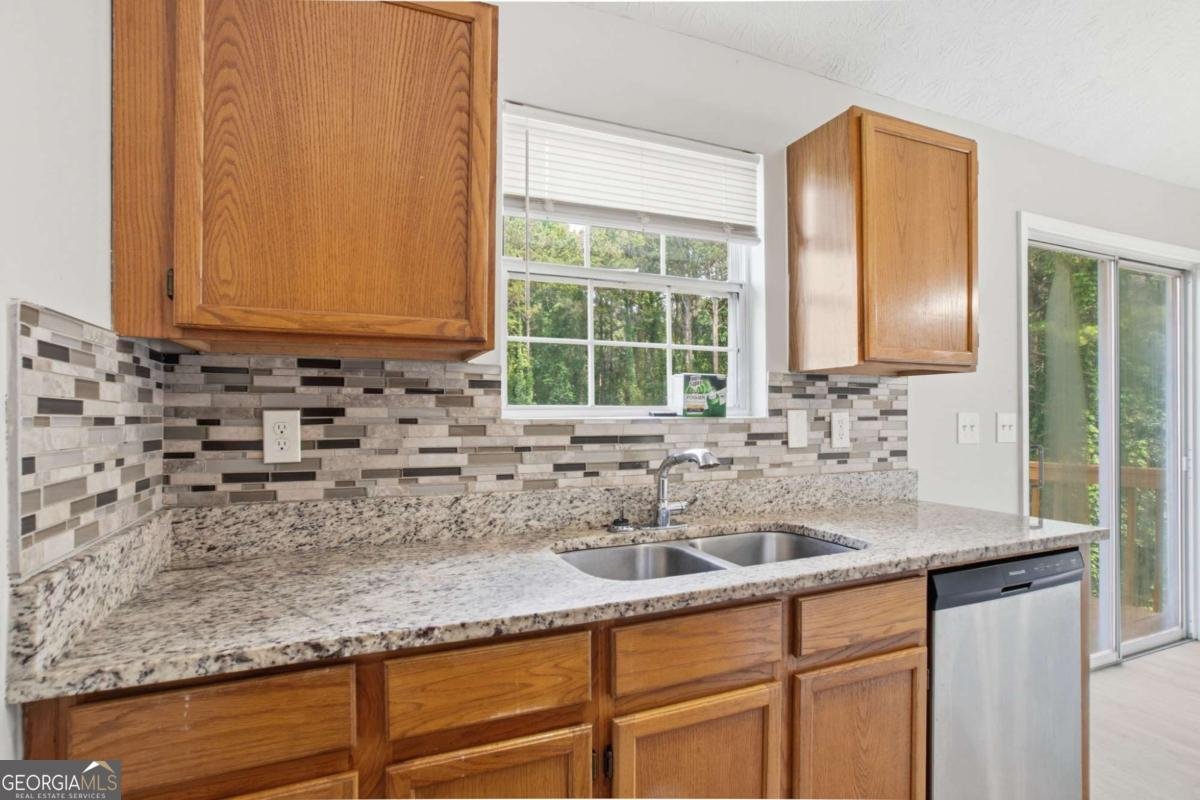 5855 Crescent Ridge Court Lithonia - Photo 14