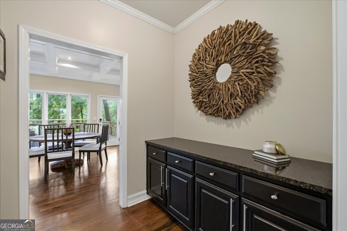 1021 Towne Lake Hills Woodstock - Photo 12