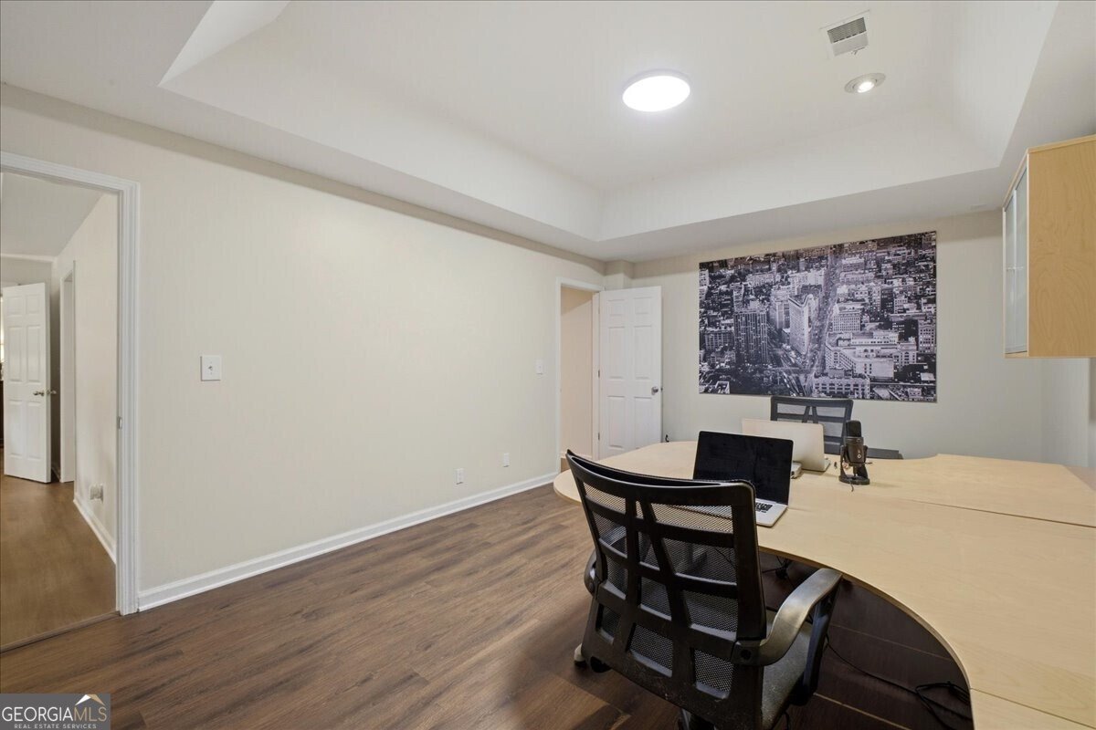 1021 Towne Lake Hills Woodstock - Photo 46