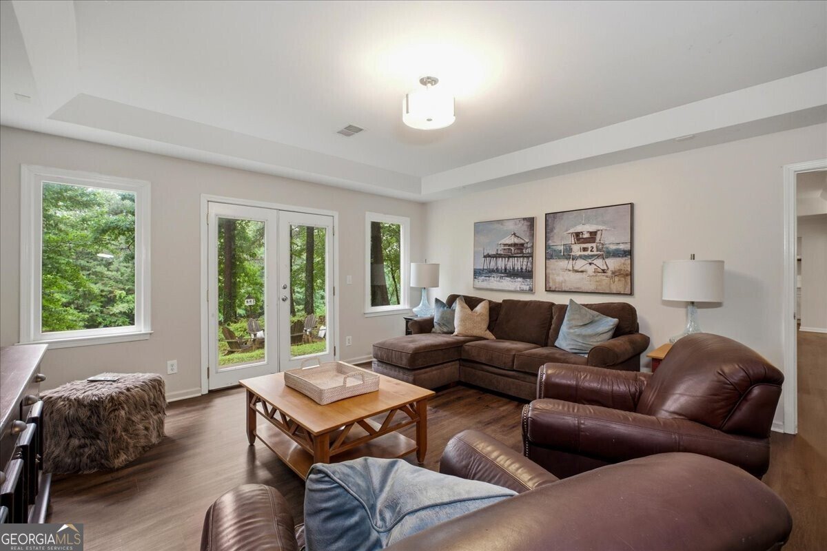 1021 Towne Lake Hills Woodstock - Photo 47