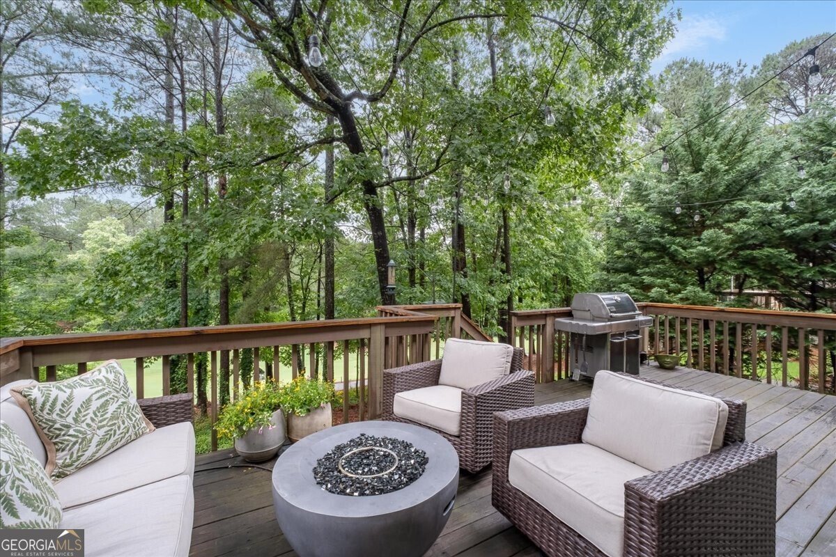 1021 Towne Lake Hills Woodstock - Photo 64