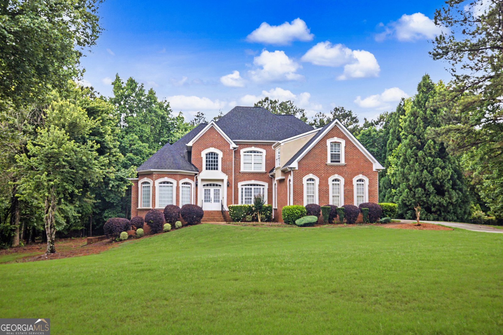 115 Mountain Laurel Way Fayetteville - main photo