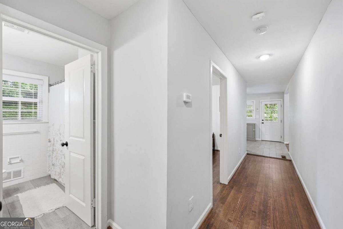 1237 Enota Drive Gainesville - Photo 14