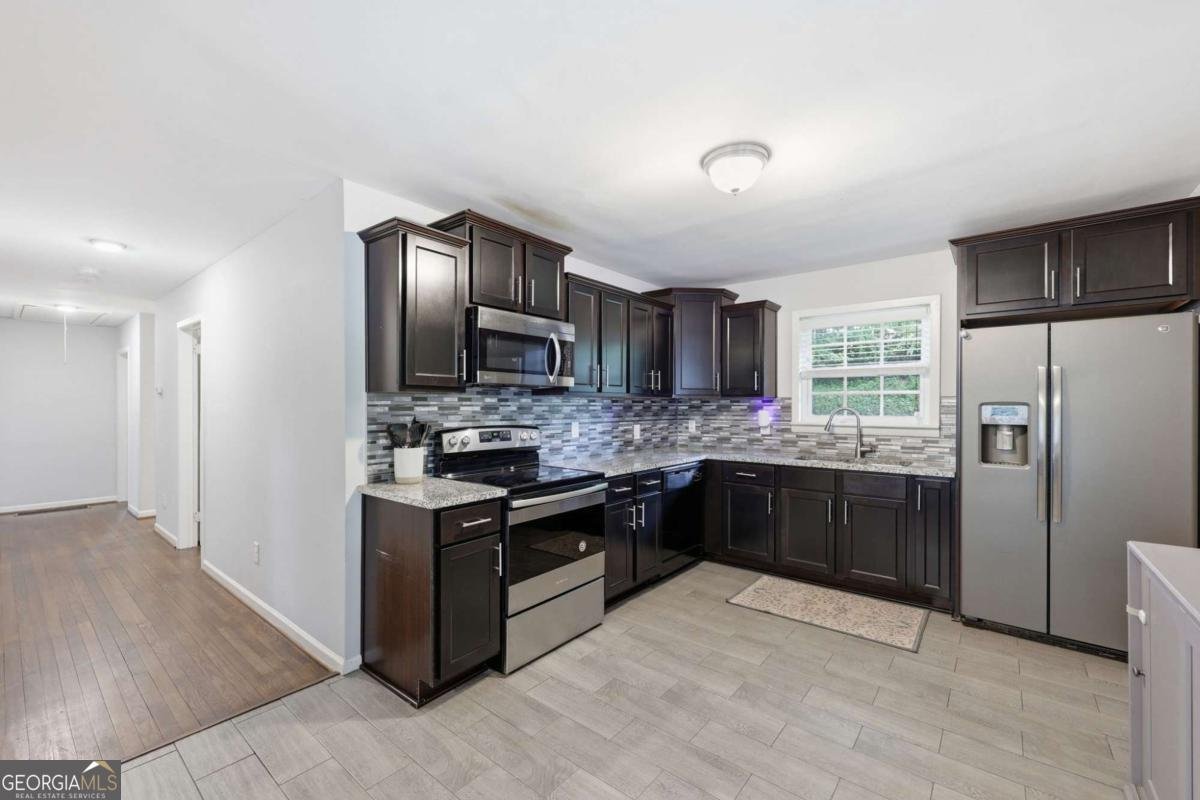 1237 Enota Drive Gainesville - Photo 9