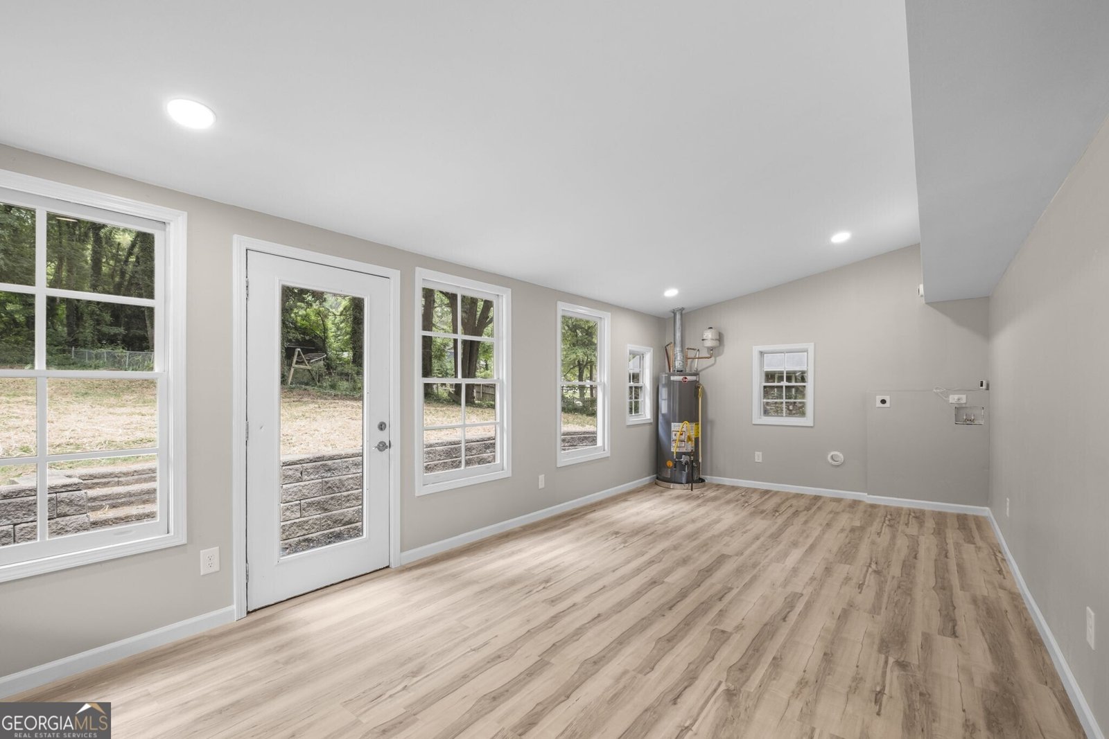 4200 Pinetree Drive Powder Springs - Photo 15