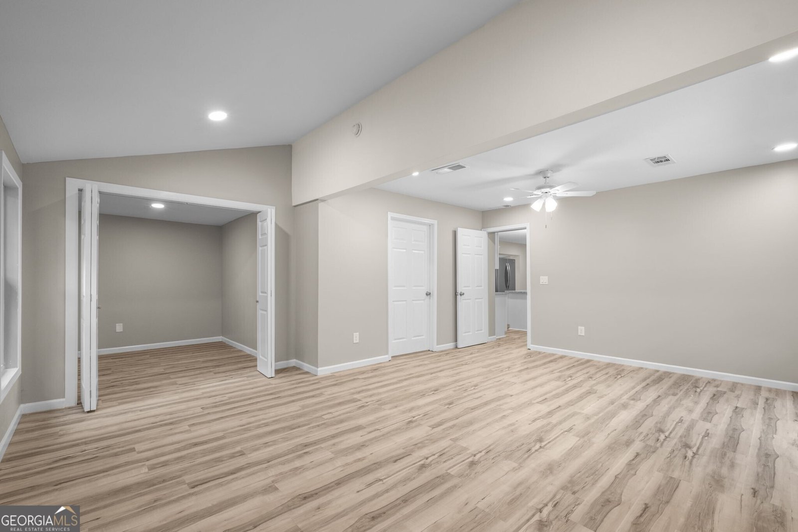 4200 Pinetree Drive Powder Springs - Photo 18