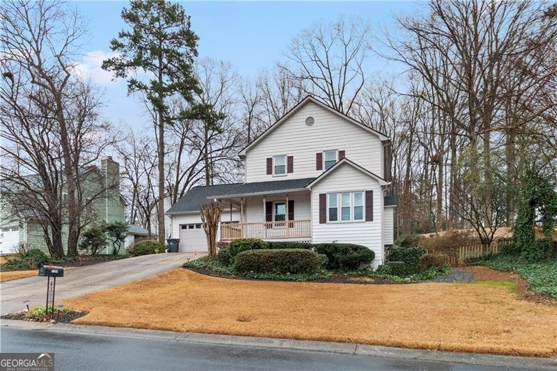 2160 Deer Oaks Trail Lawrenceville - main photo