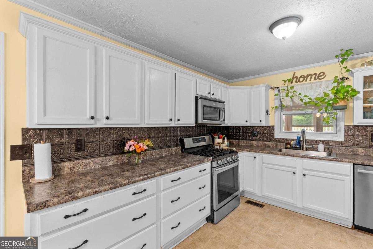 6326 South Skyline Drive Douglasville - Photo 16