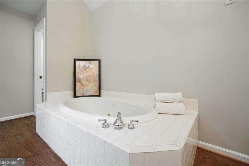 1011 Fairway Valley Drive Woodstock - Photo 27