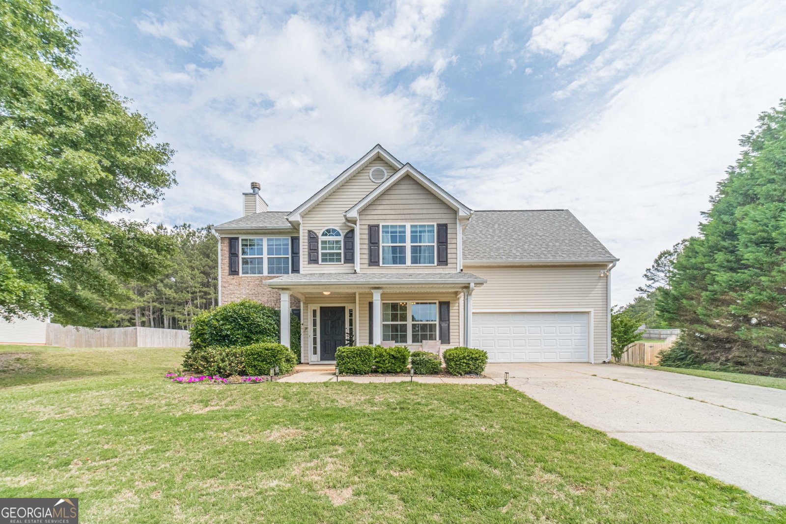 915 Downing Drive Bethlehem - main photo
