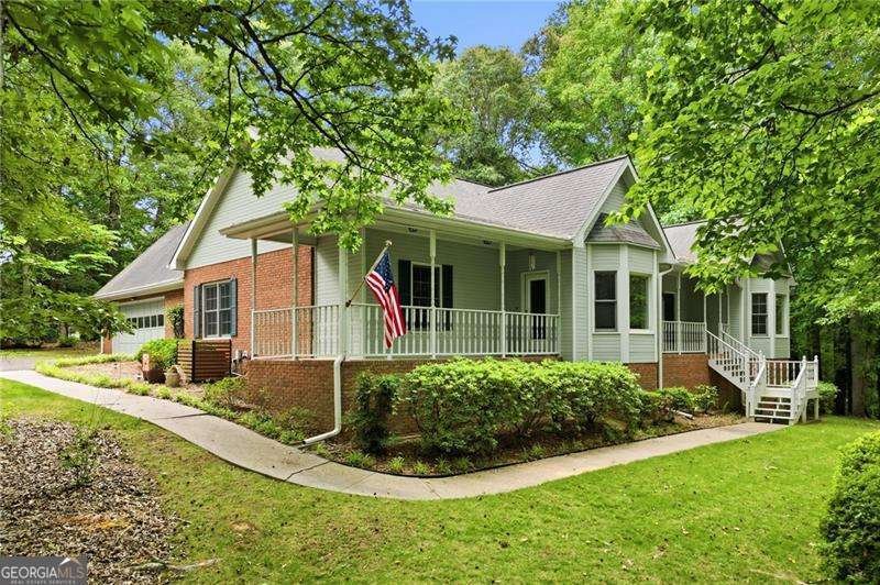 35 Elmtree Drive Sharpsburg - main photo