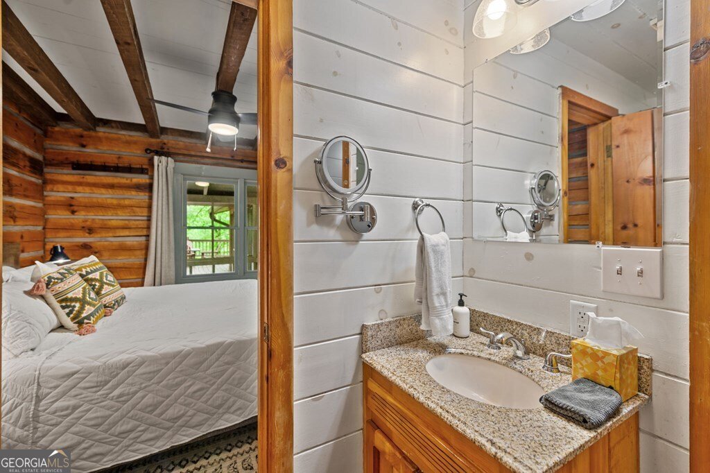 916 Old Cashes Valley Road Blue Ridge - Photo 25