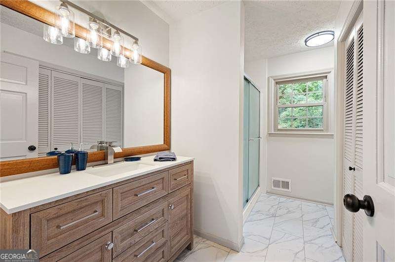 511 Kay Road Woodstock - Photo 11