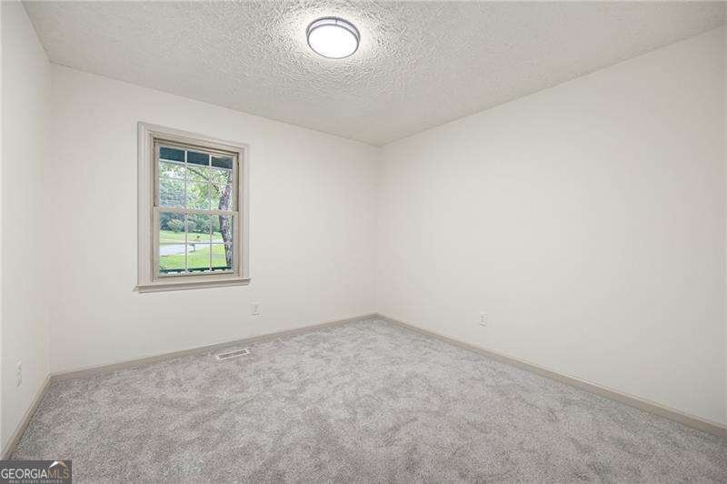 511 Kay Road Woodstock - Photo 13