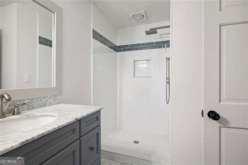 511 Kay Road Woodstock - Photo 9