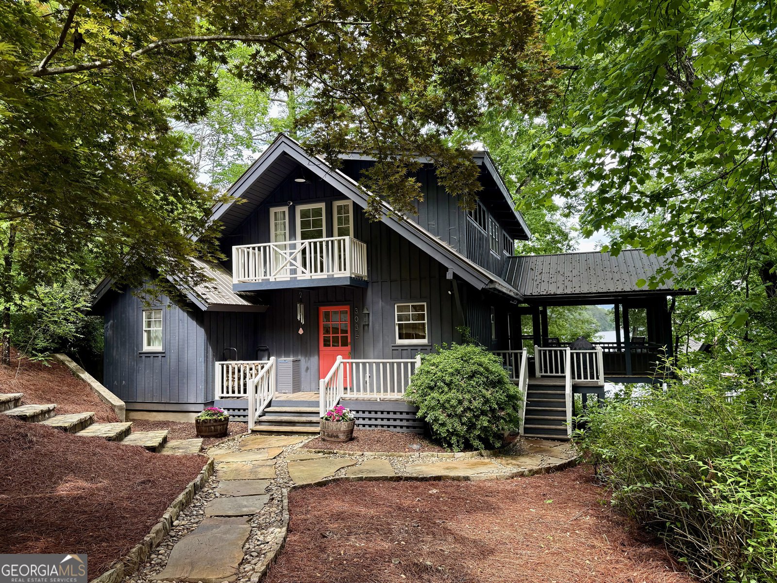3035 Laurel Lodge Road Clarkesville - main photo