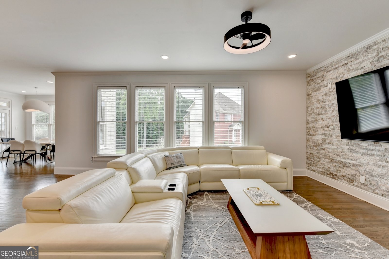 266 Prestbury Court Suwanee - Photo 26