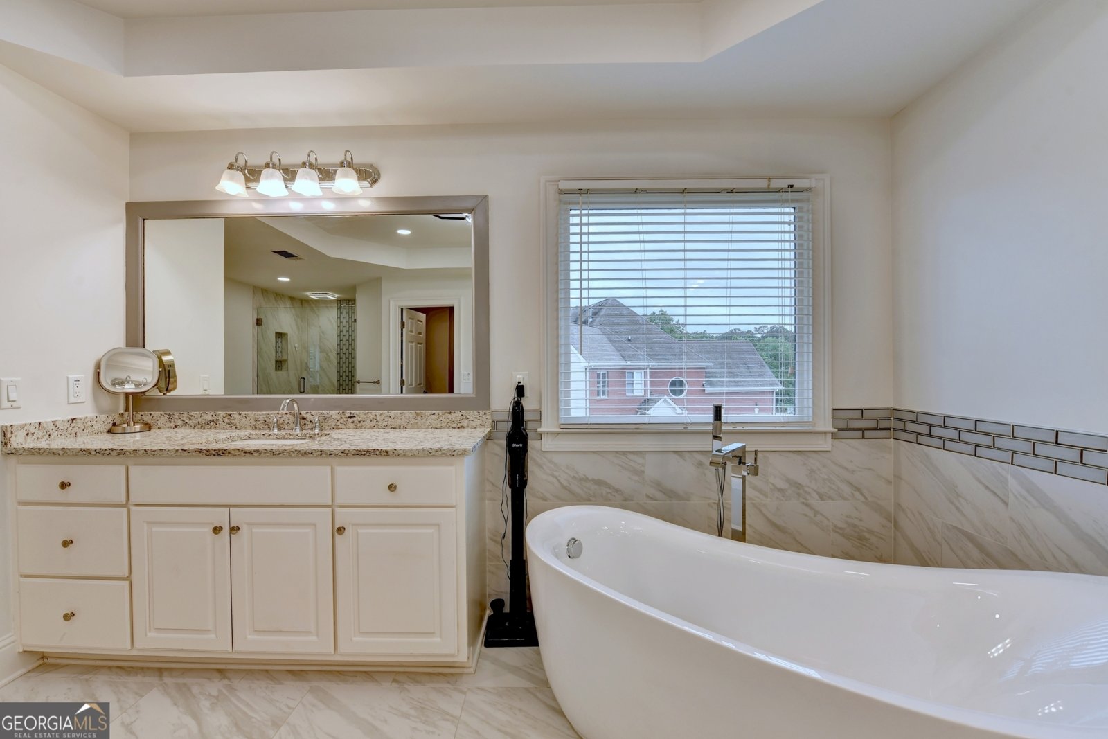 266 Prestbury Court Suwanee - Photo 37