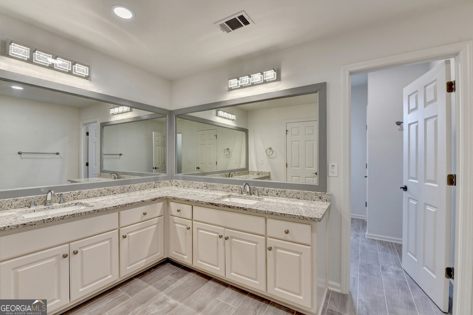 266 Prestbury Court Suwanee - Photo 39