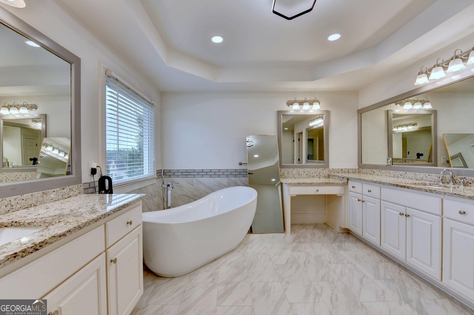 266 Prestbury Court Suwanee - Photo 40