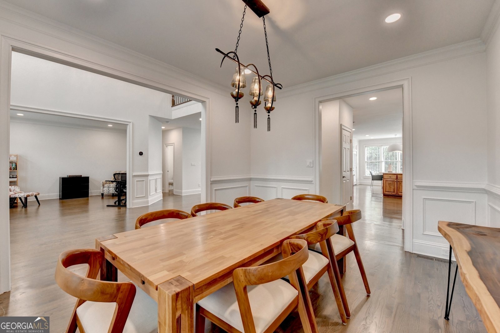 266 Prestbury Court Suwanee - Photo 6