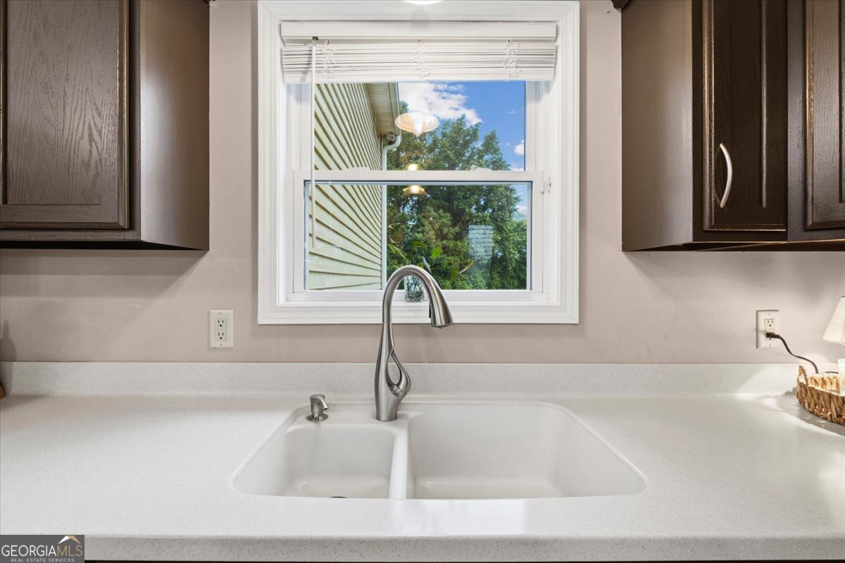 2011 Fieldcrest Lane Madison - Photo 12