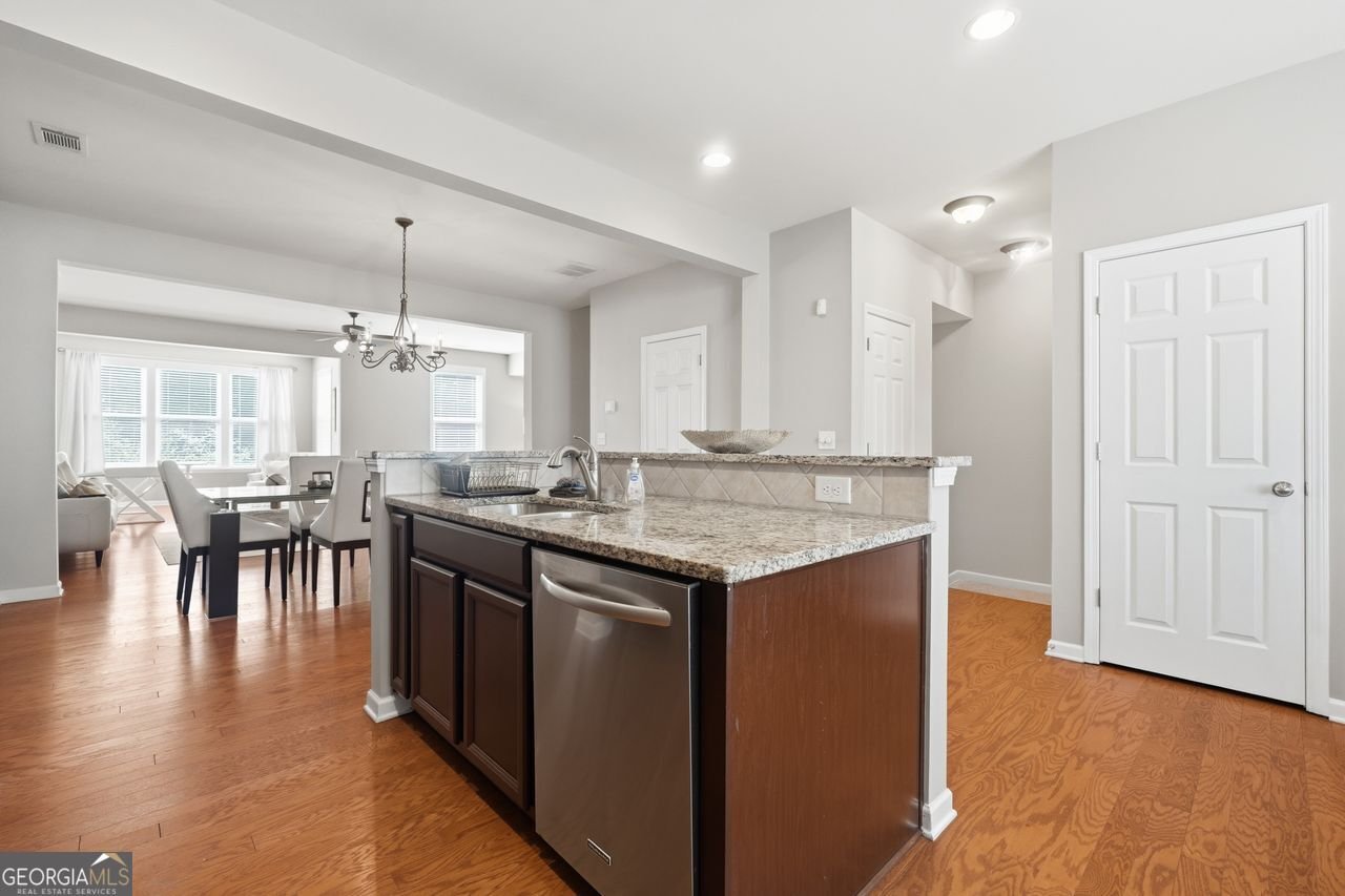 4293 Laurel Creek Court Smyrna - Photo 6