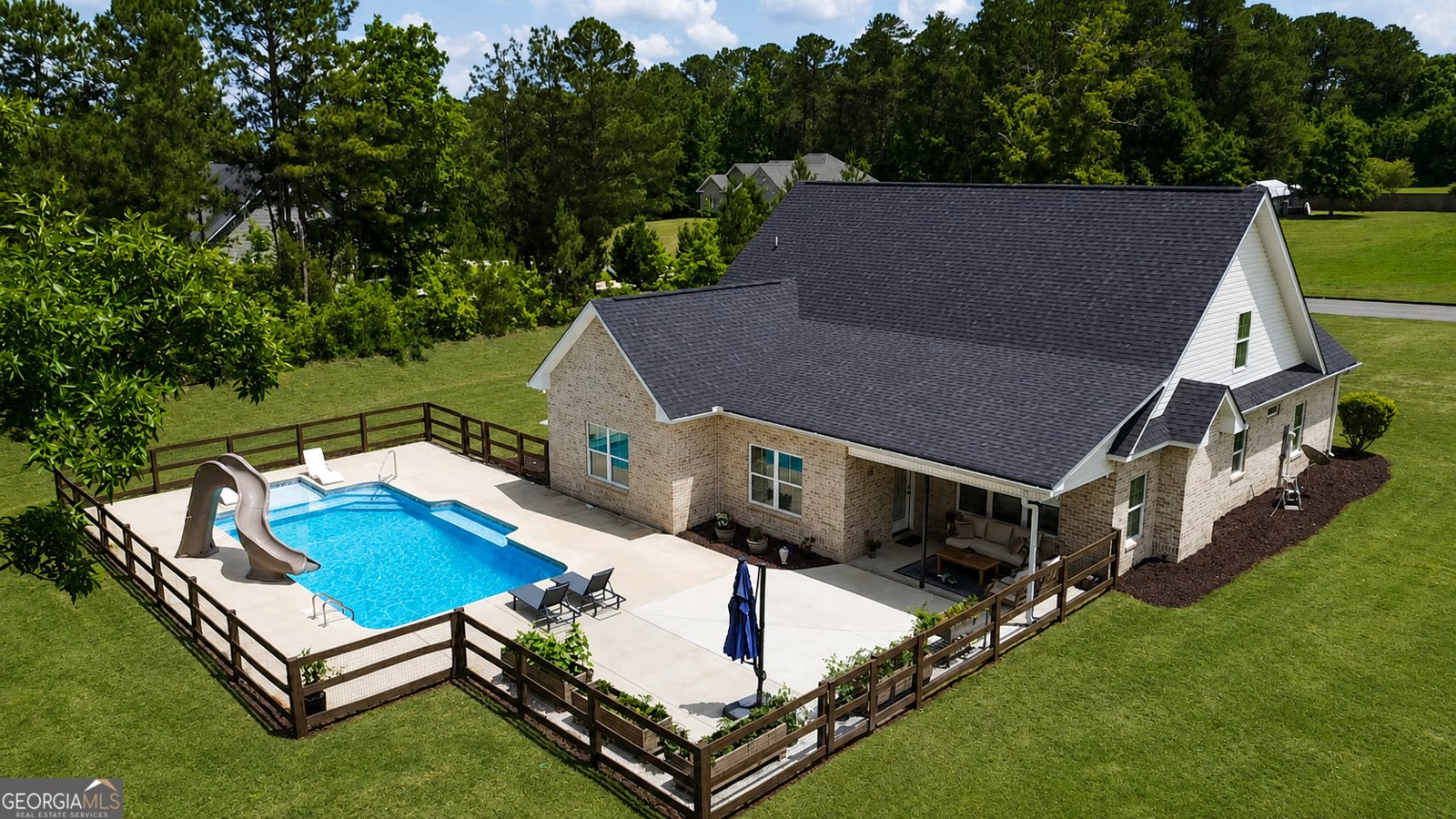 89 Claire Road Forsyth - Photo 37