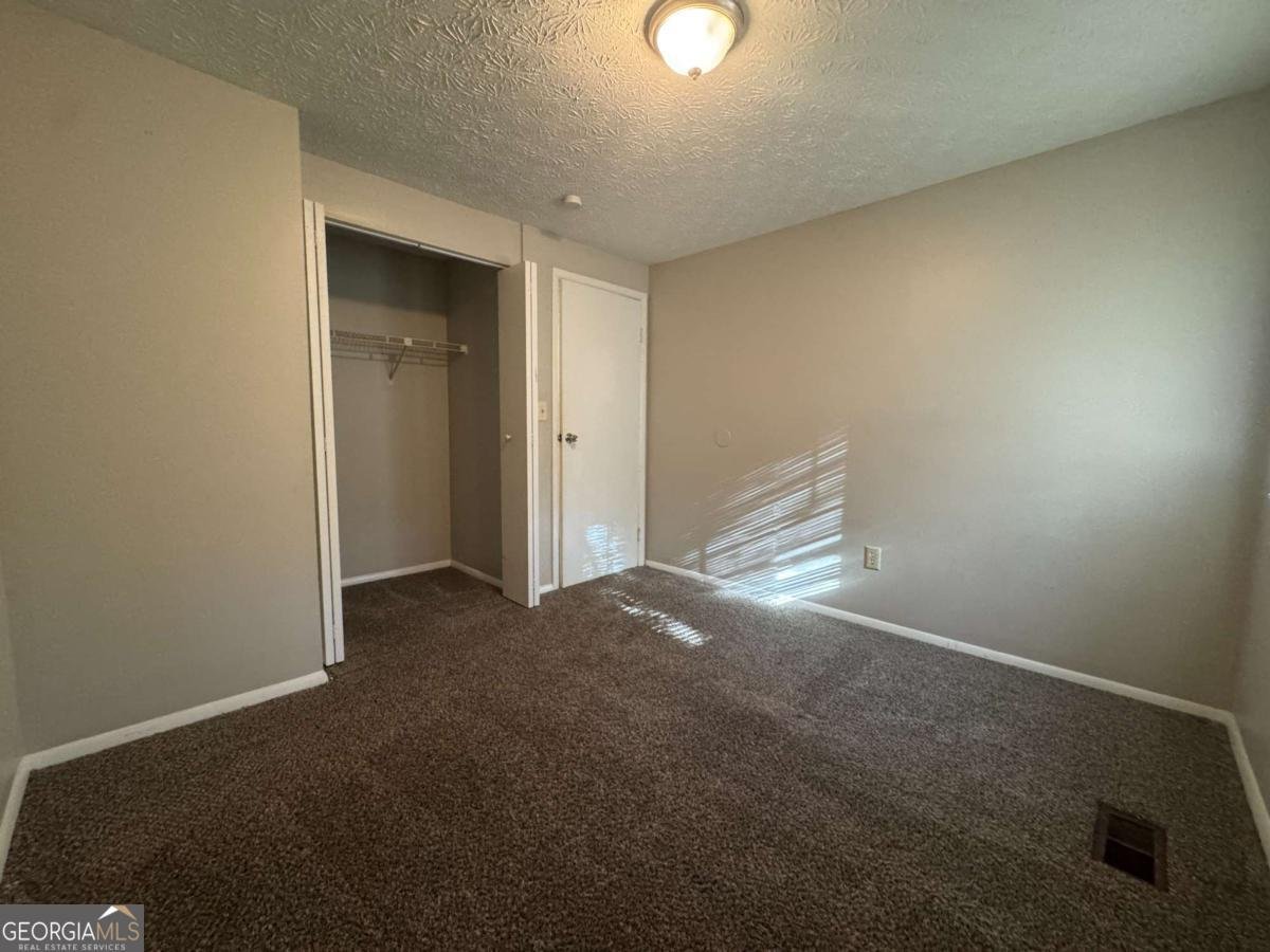 1882 CORDUROY Court Lithonia - Photo 16