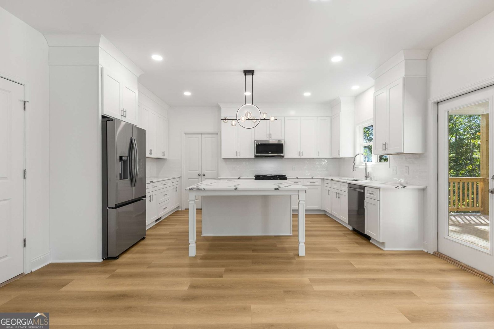 9135 Fox Trail Lane Gainesville - Photo 17