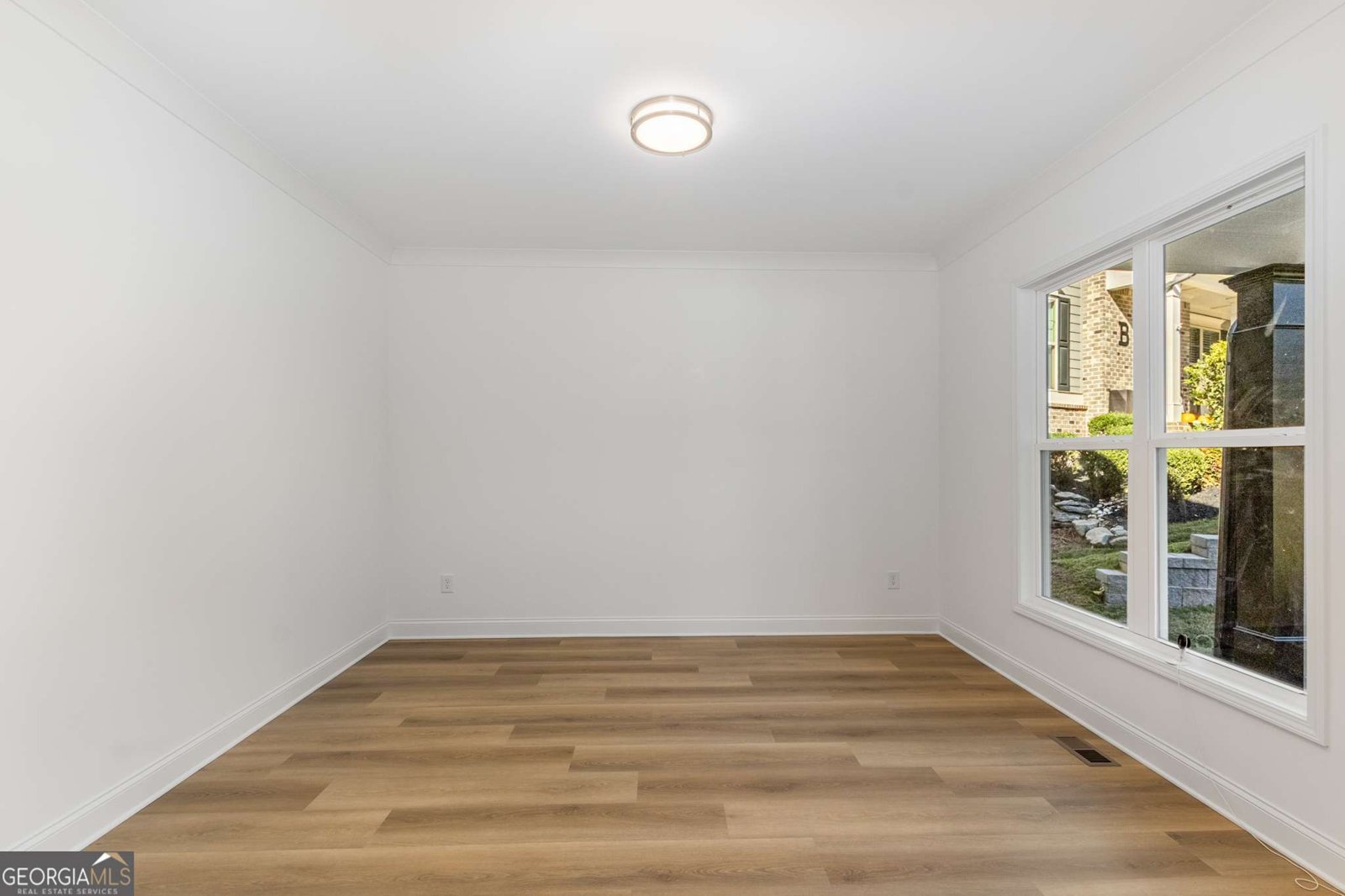 9135 Fox Trail Lane Gainesville - Photo 8
