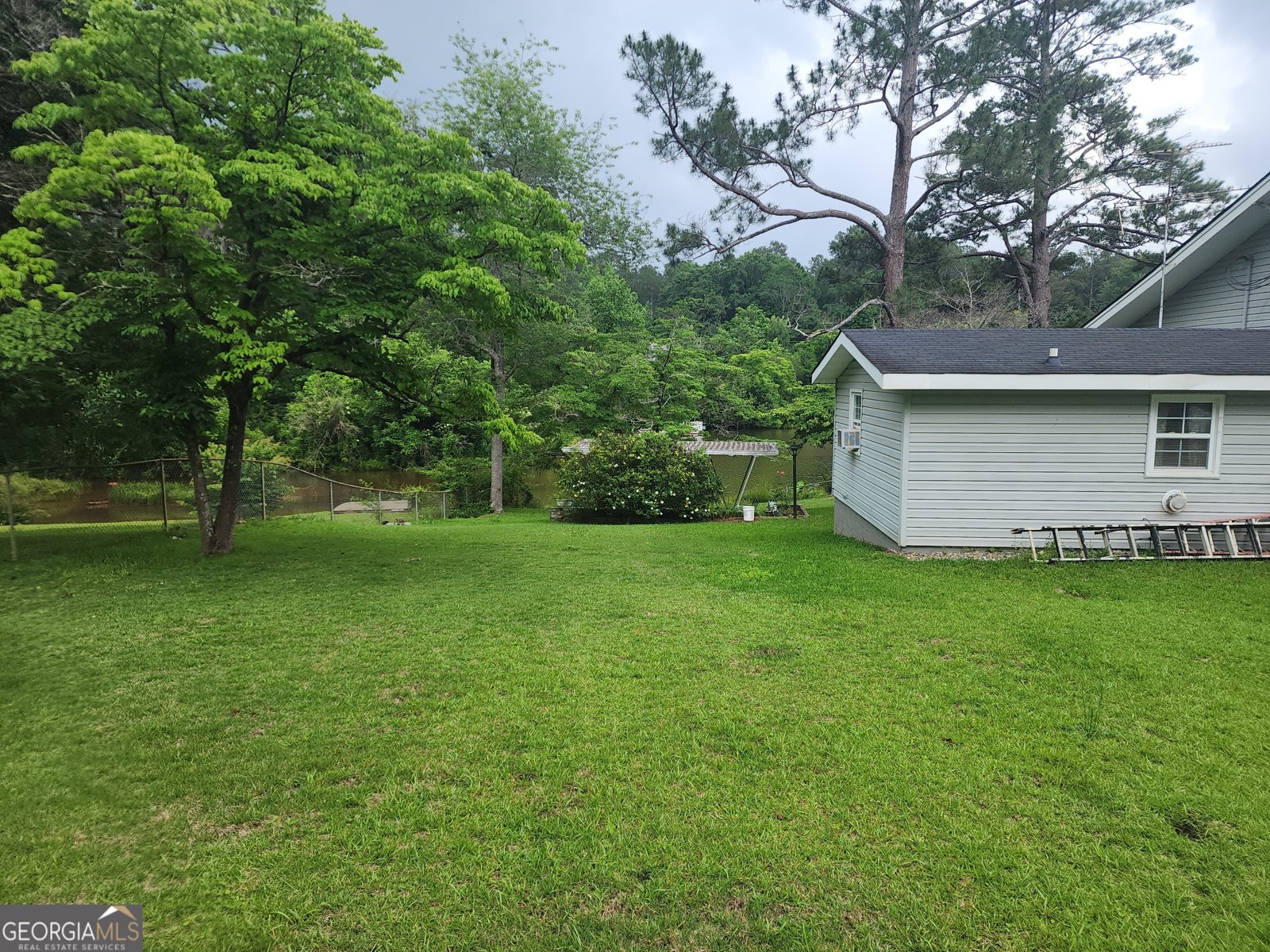 366 Pine Lake Drive West Point - Photo 14
