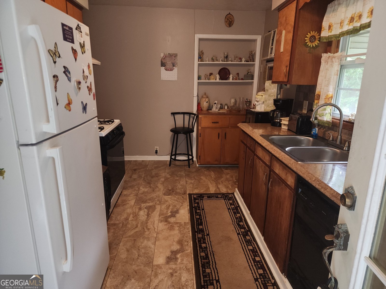 366 Pine Lake Drive West Point - Photo 19