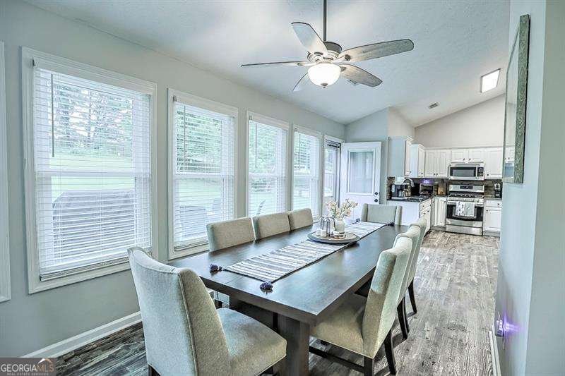 6145 Devonshire Drive Flowery Branch - Photo 15
