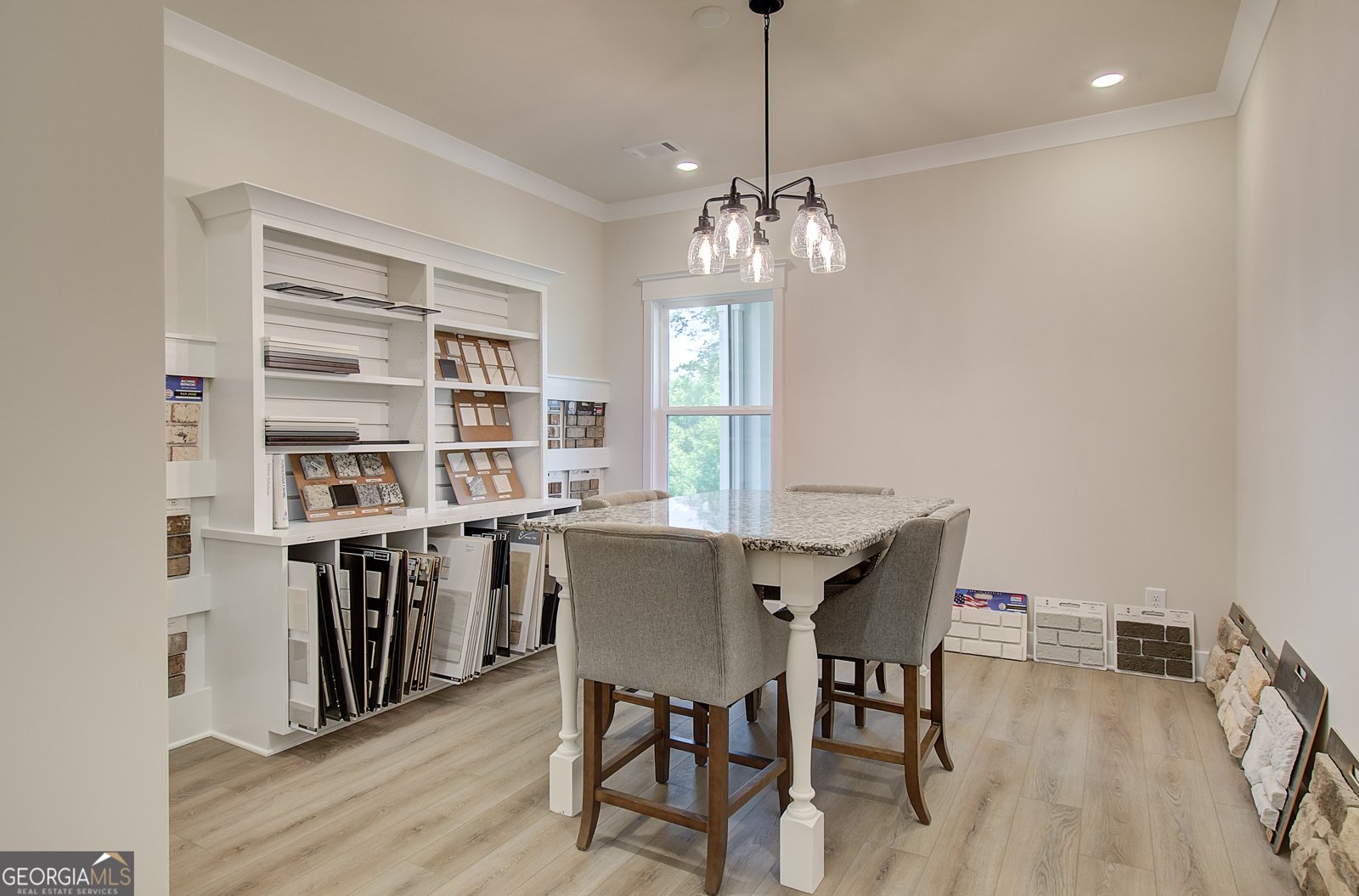 597 Winding Rose Drive Hoschton - Photo 9