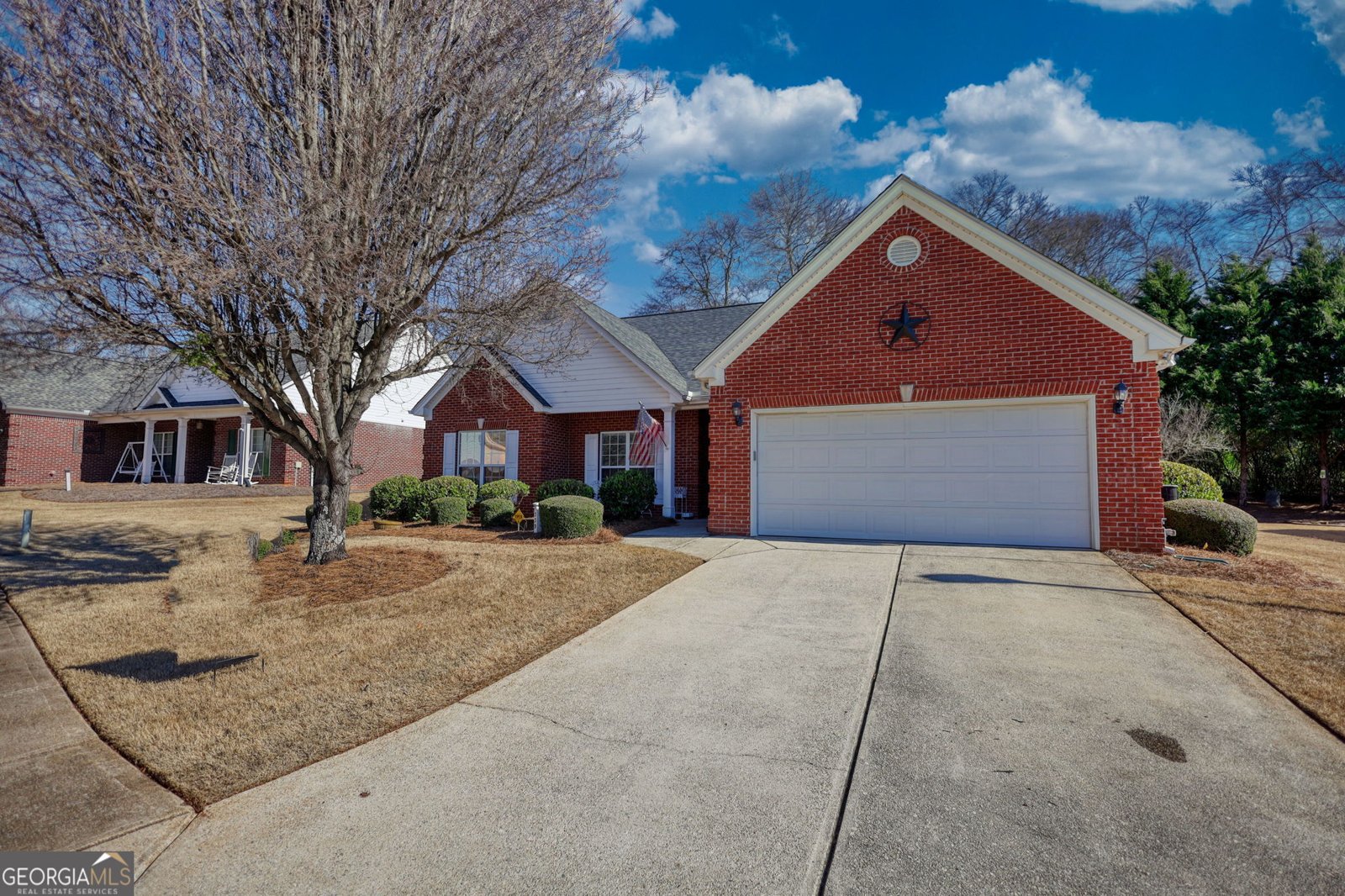 339 Crossroads Drive Social Circle - main photo
