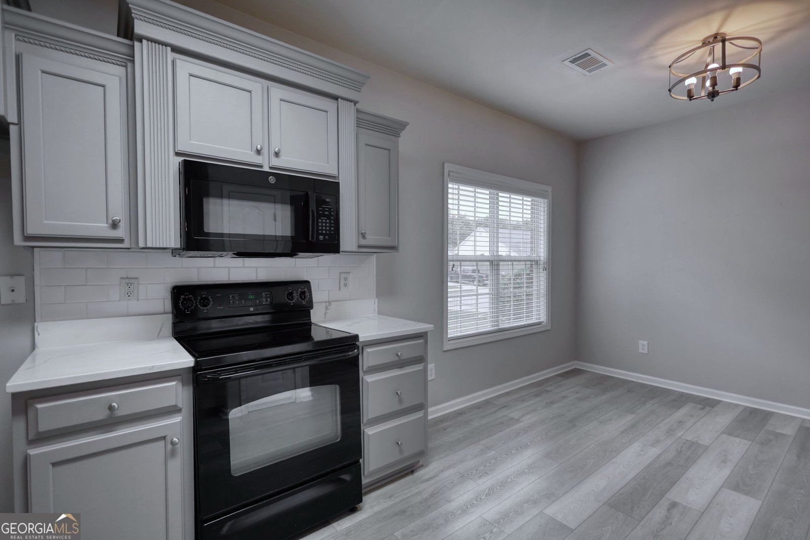 339 Crossroads Drive Social Circle - Photo 19