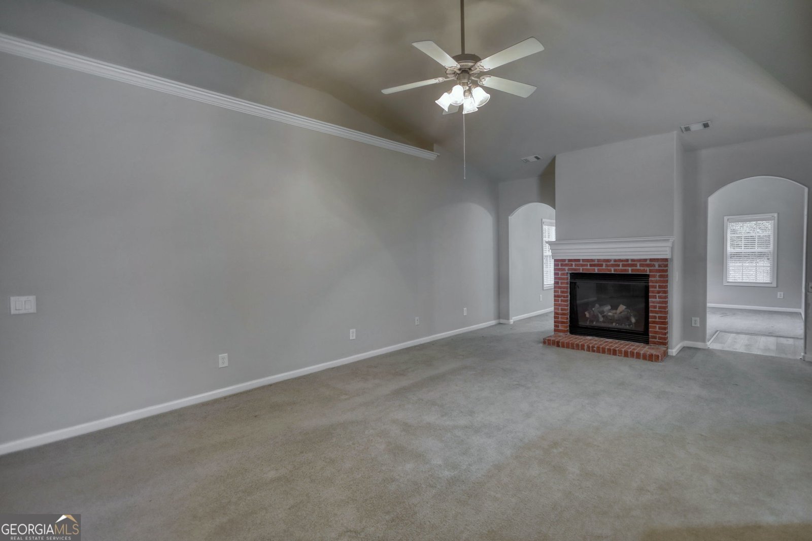 339 Crossroads Drive Social Circle - Photo 6