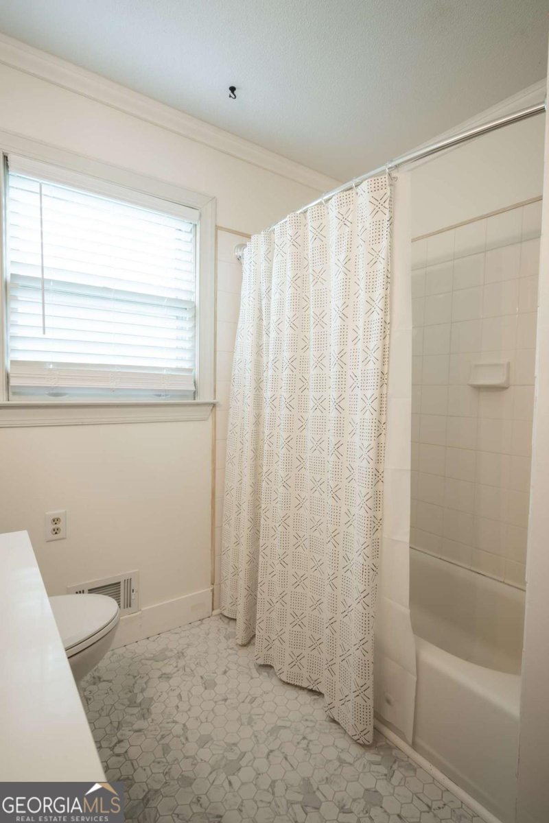 135 Tara Way Athens - Photo 35