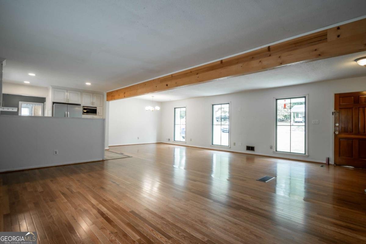 135 Tara Way Athens - Photo 6