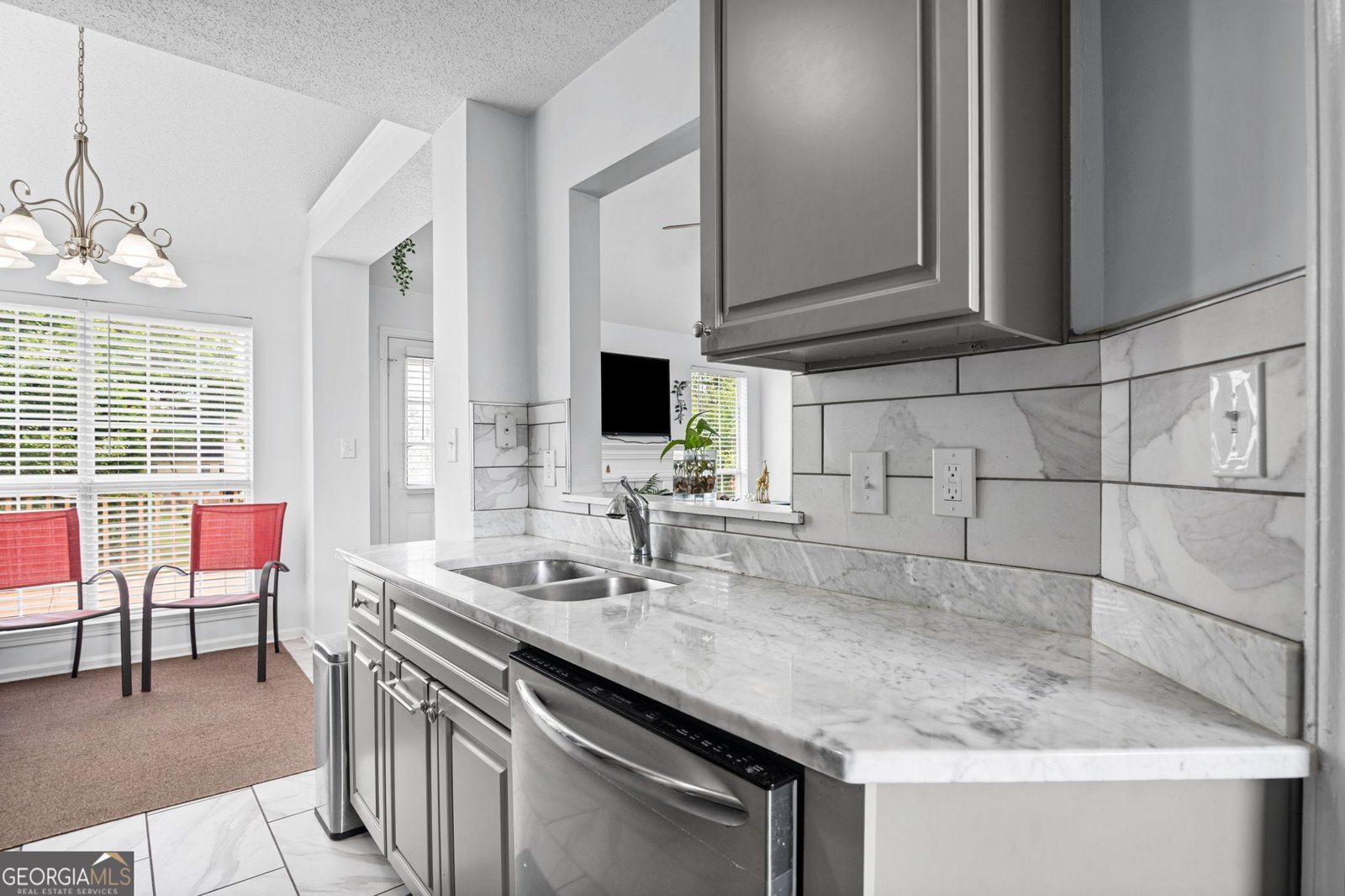 2031 Tudor Drive McDonough - Photo 16