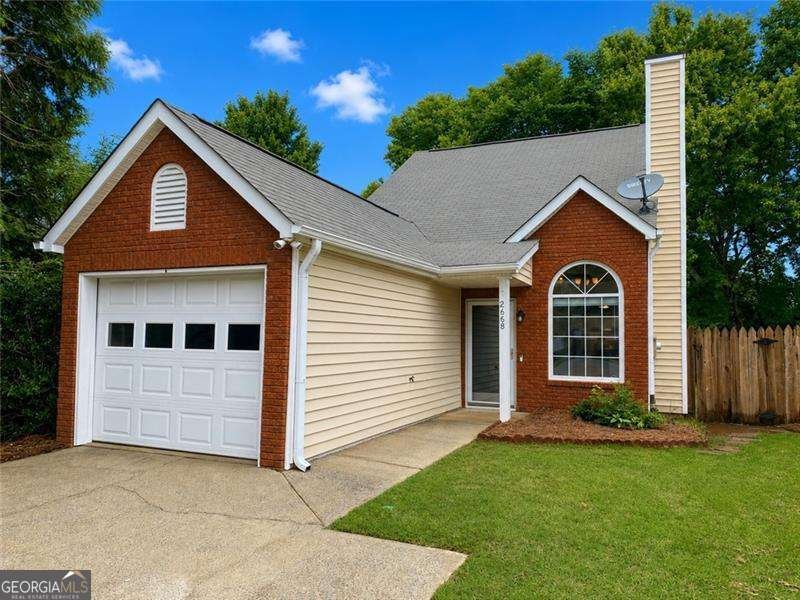 2668 Laurel Lane Kennesaw - main photo