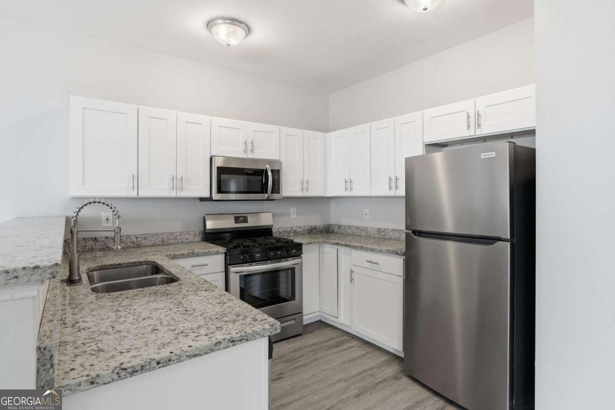 4301 Notting Hill Drive Atlanta - Photo 13