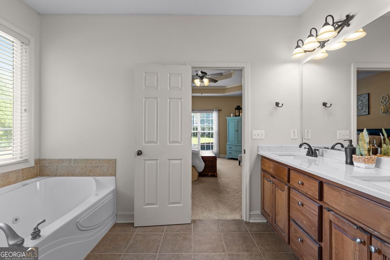 4107 Alayna Lee Circle McDonough - Photo 32