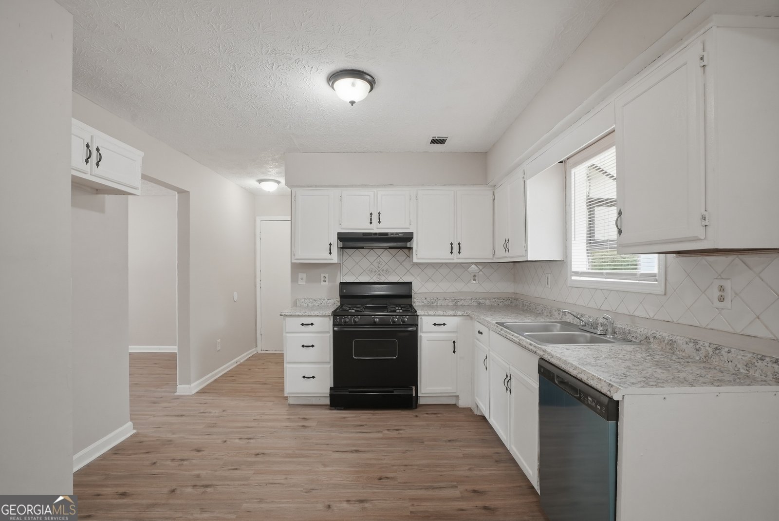 498 Brookfield Way Jonesboro - Photo 10